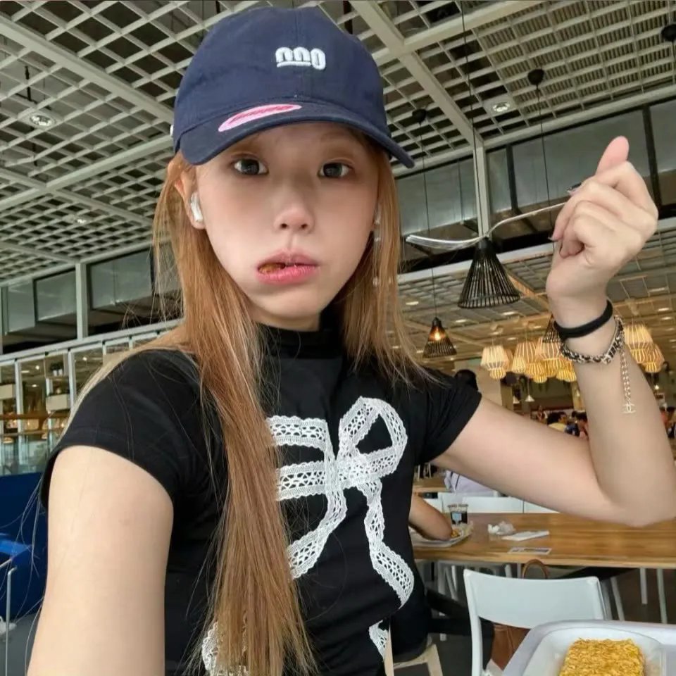女独臂刀